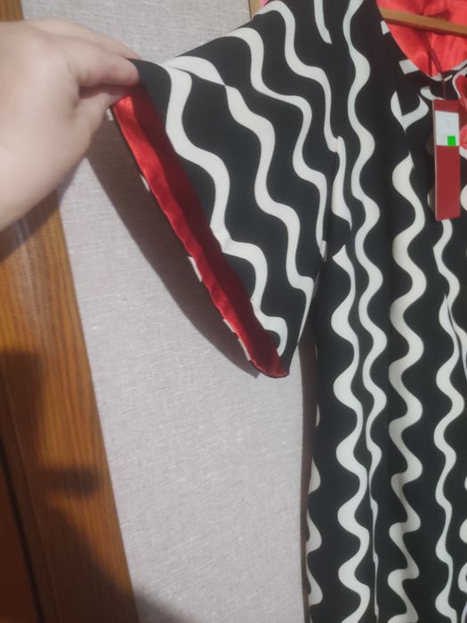 Жіноче плаття для свята