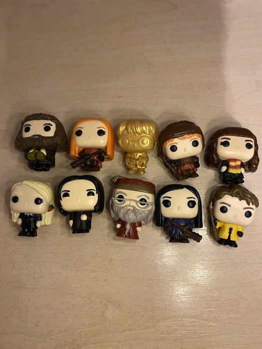 Іграшки з кіндеру Гаррі Потер