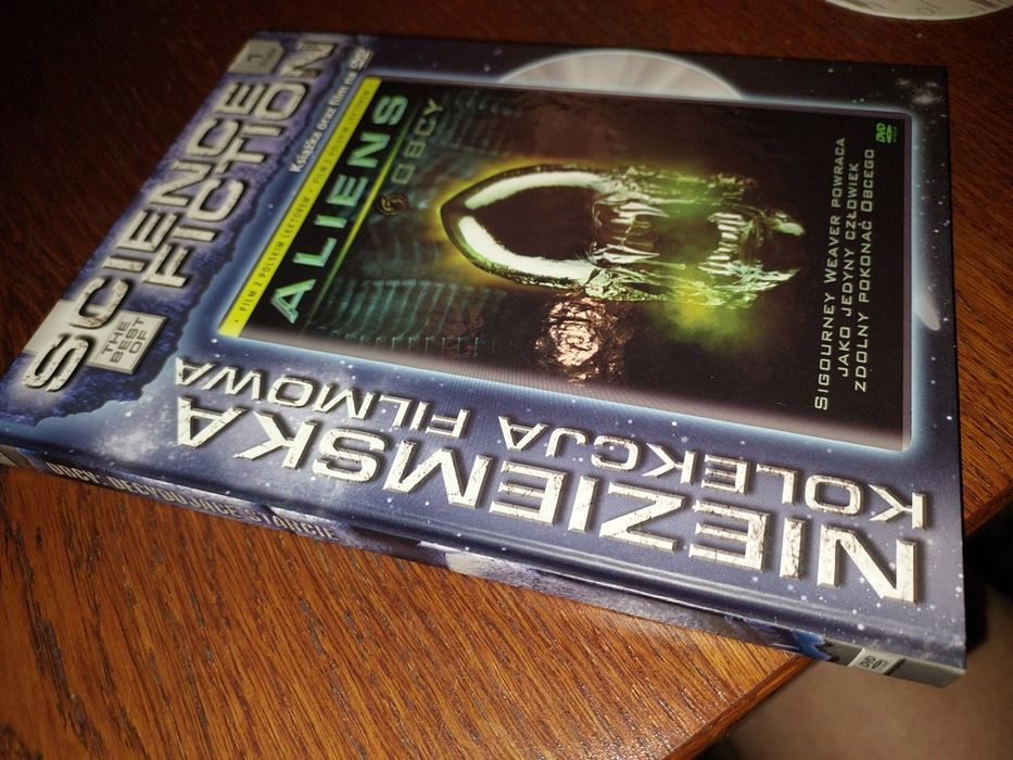 Film OBCY 2 DVD Aliens Decydujące starcie S. Weaver DVD+ książka=15zł ...