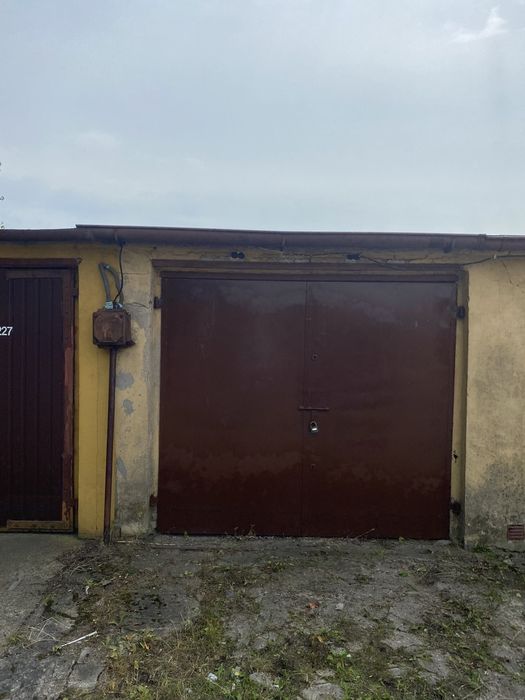 Sprzedam garaż w Koninie