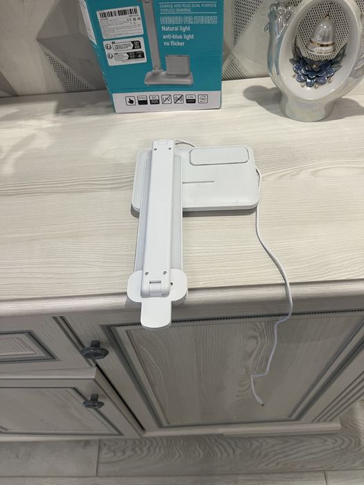 Настольна led лампа