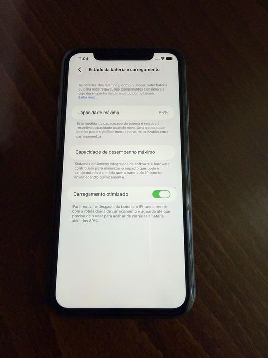 iPhone 11 64GB em caixa