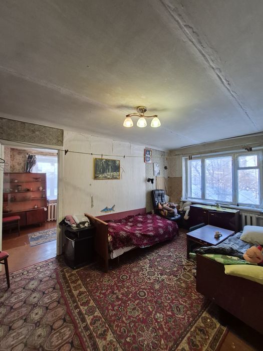 Продам 2 комн квартиру проспект Богдана Хмельницького