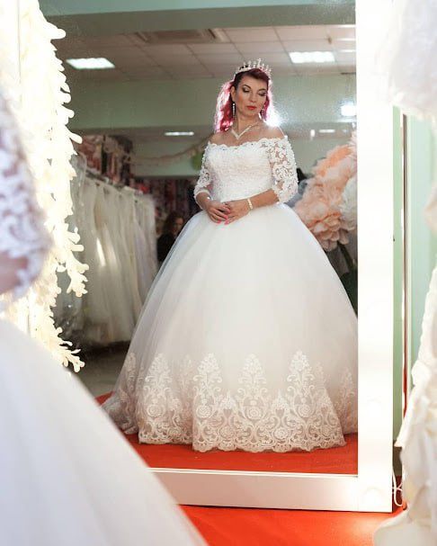 Весільні сукні розпродаж