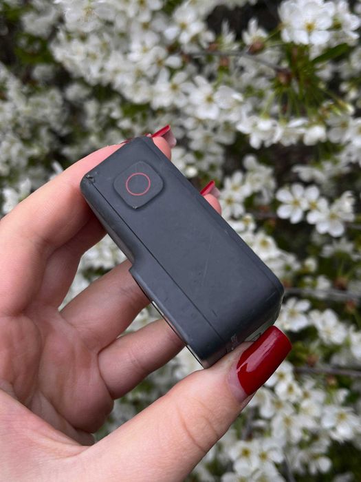 Екшн-камера GoPro Hero 7 silver з кейсом