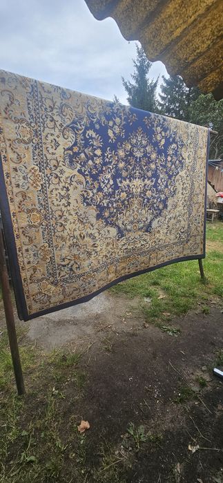 Stary Dywan Babci  330/250