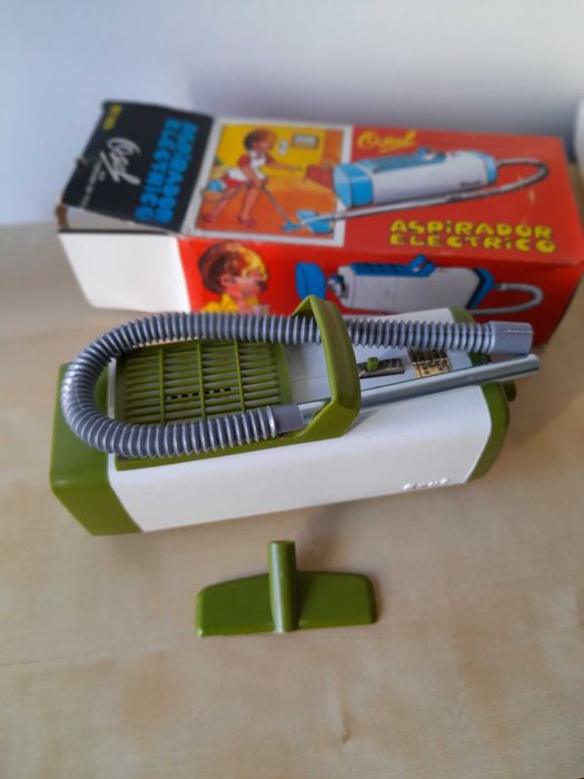 Brinquedo Osul, aspirador