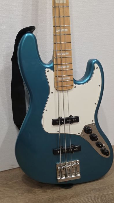 Fender Squier Classic Vibe Active '70s Jazz Bass MN