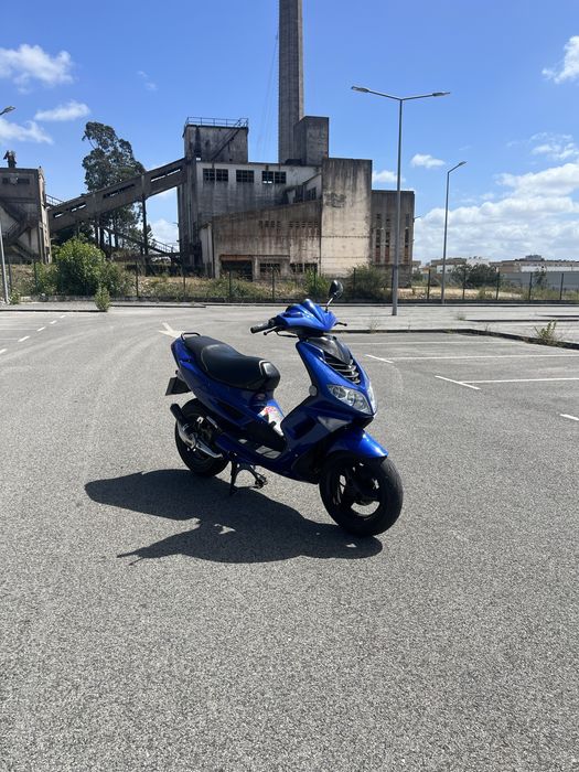 Peugeot speedfight 2