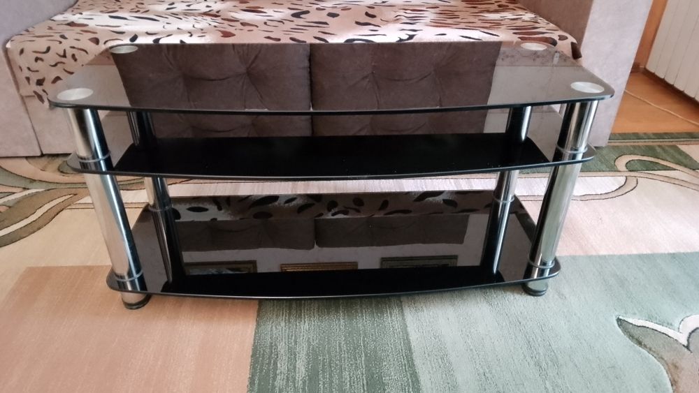 Тумба стеклянная