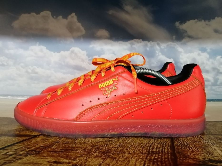 В ідеалі Puma Clyde чоловічі шкіряні кросівки червоні 28 см.