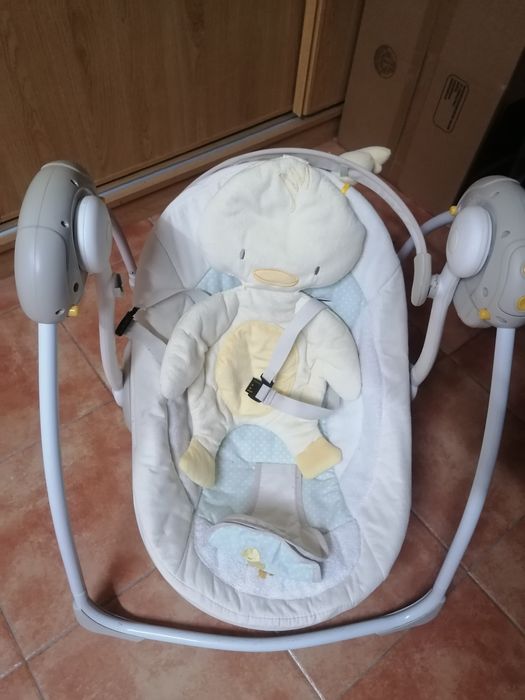 Espreguiçadeira de bebé elétrica Bright Starts