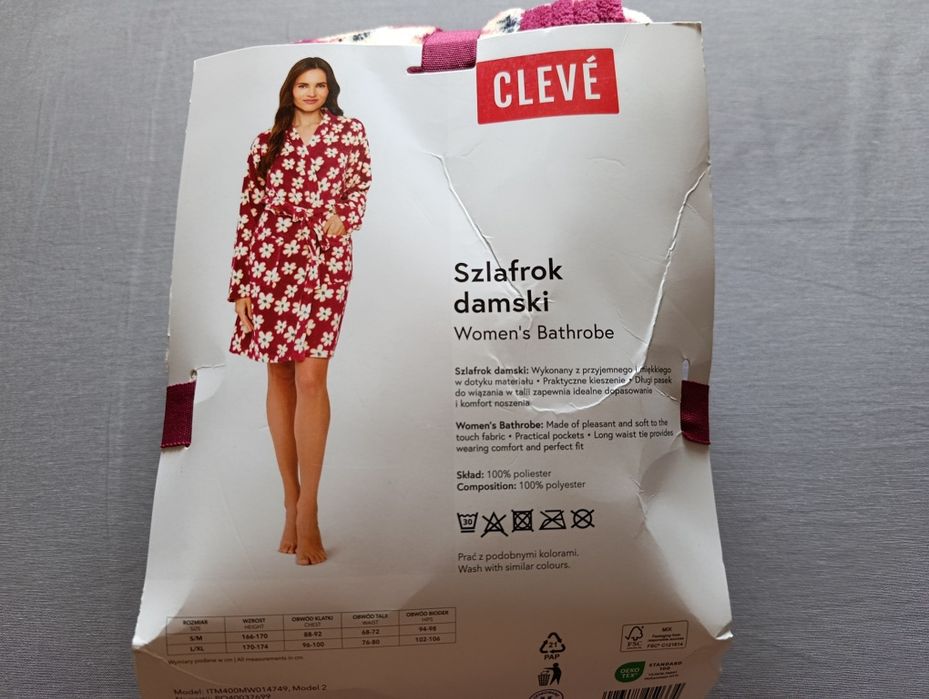 Nowy szlafrok damski S/M
