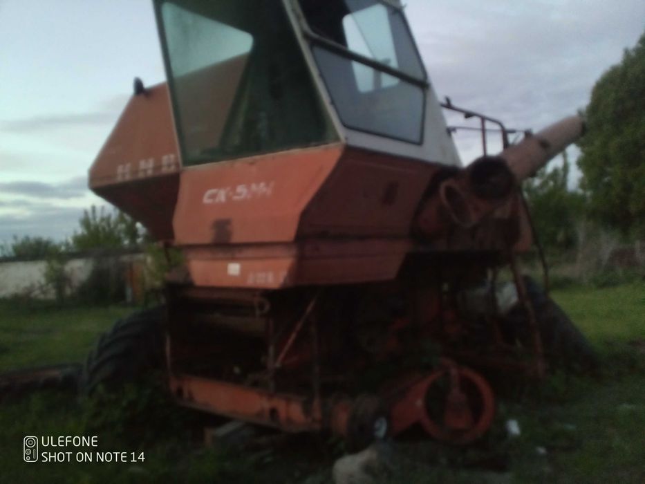 Продам комбайн Нива 5