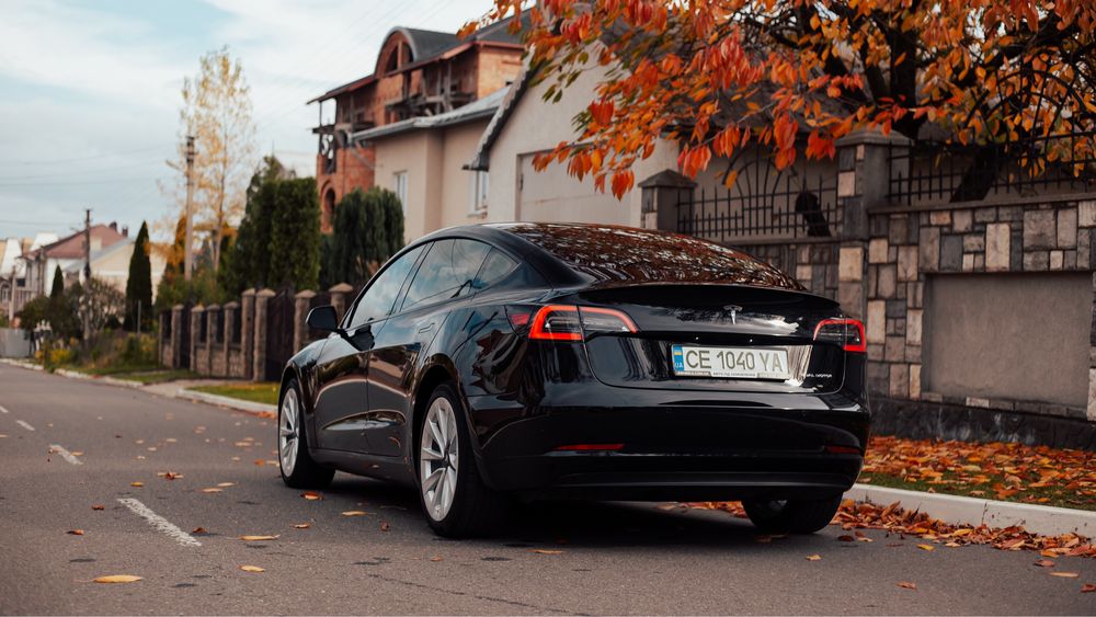 Tesla Model 3 2022