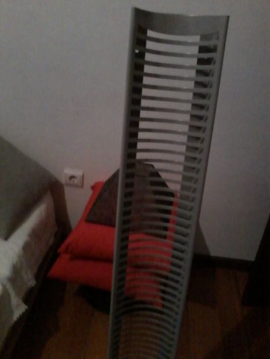 Expositor de cds de loja metálico Techpoint para para 60 cds