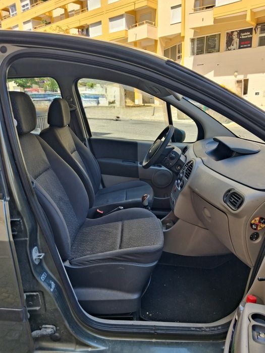 Renault Modus 1.2i 5p+Ac 2005
