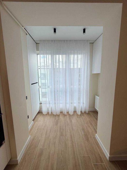 Сучасна 1-кімнатна квартира 44.3 м² з автономним опаленням, меблями та ліфтом у НОВОБУДОВІ. Можна під ДЕРЖПРОГРАМИ