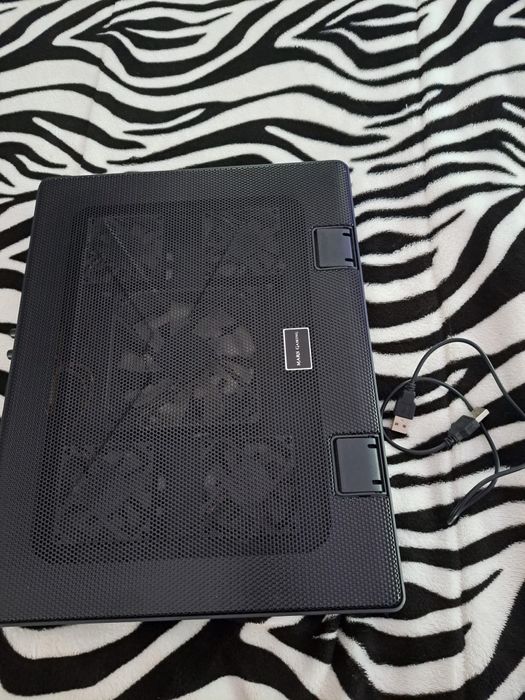 Base de arrefecimento