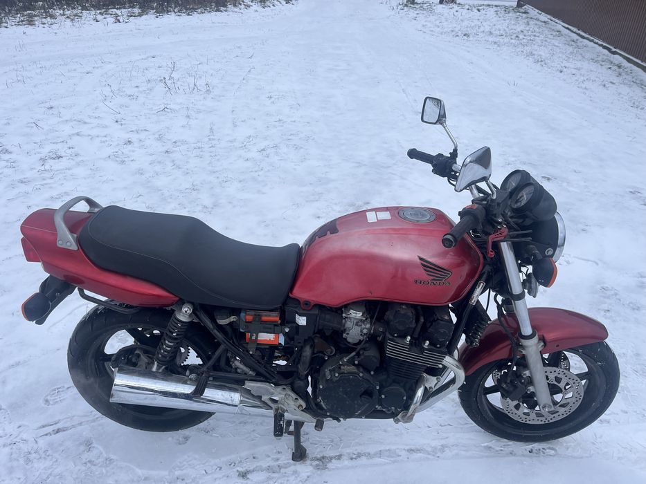 Honda cb 750 seven fifty