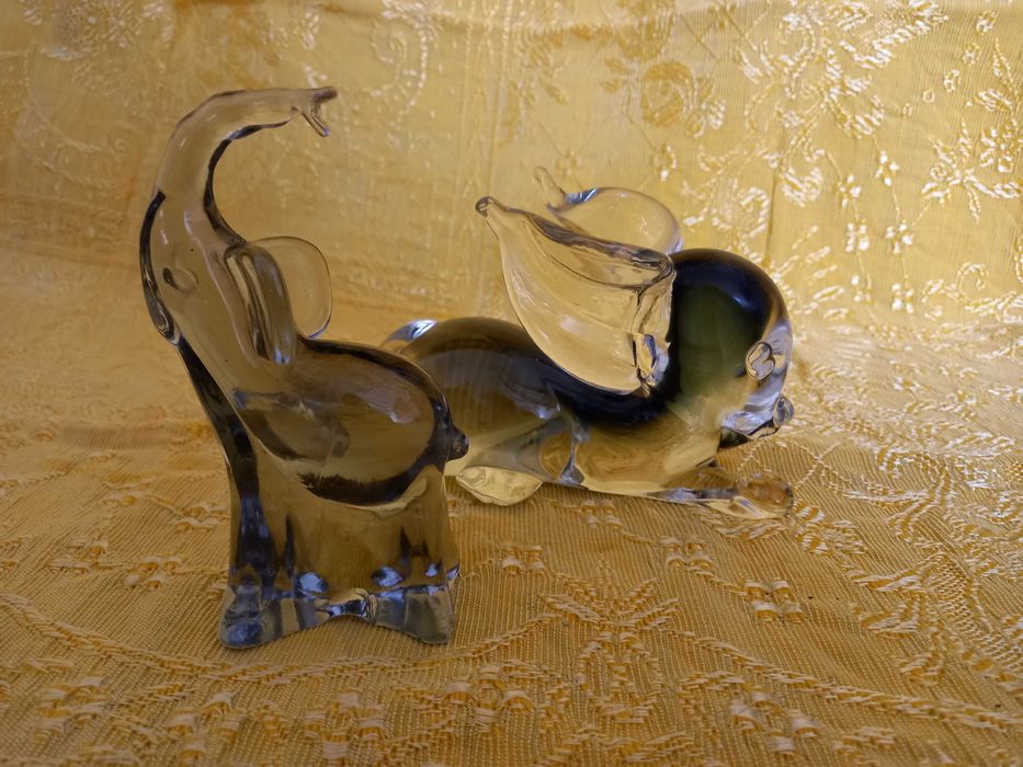 Peças em vidro tipo murano