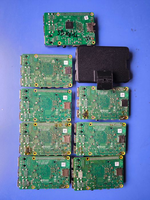 Raspberry Pi 4 Model B (ремонт или запчасти)