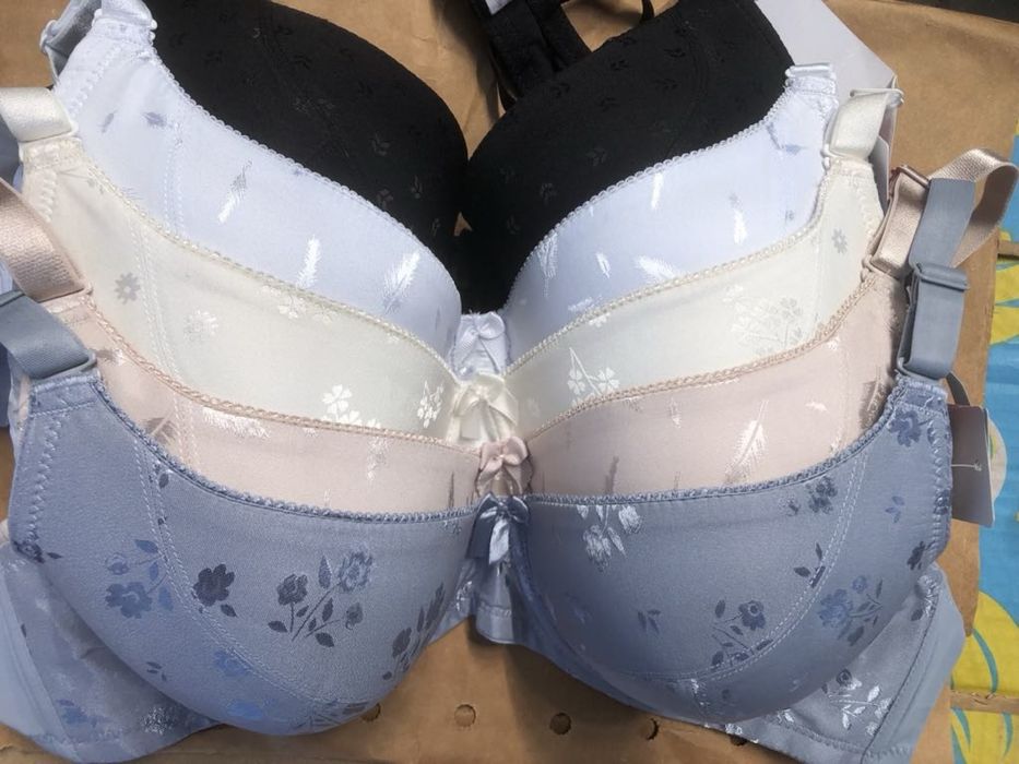 Biustonosze Linaise 85C