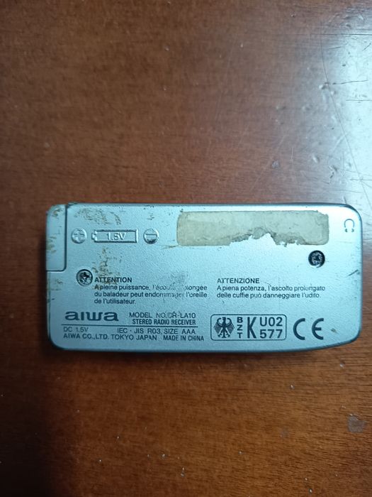 Mini radio FM da AIWA de auscultadores