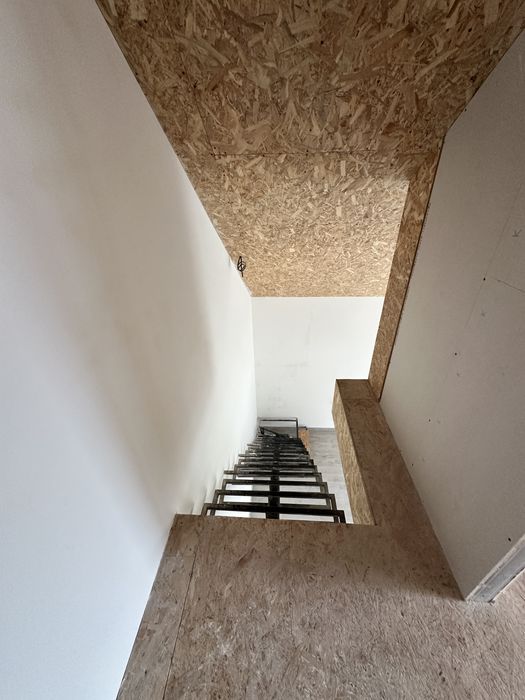 Компактний дуплекс в Котеджному містечку.