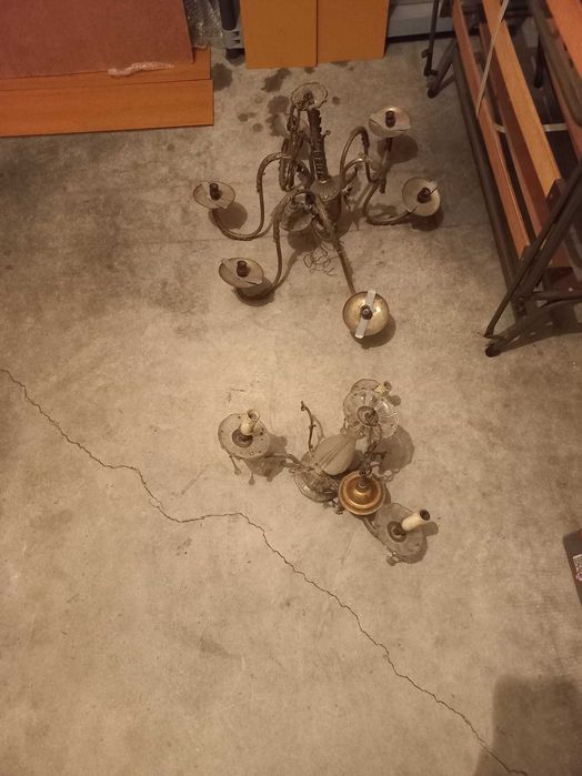 Candeeiro antigo para restaurar