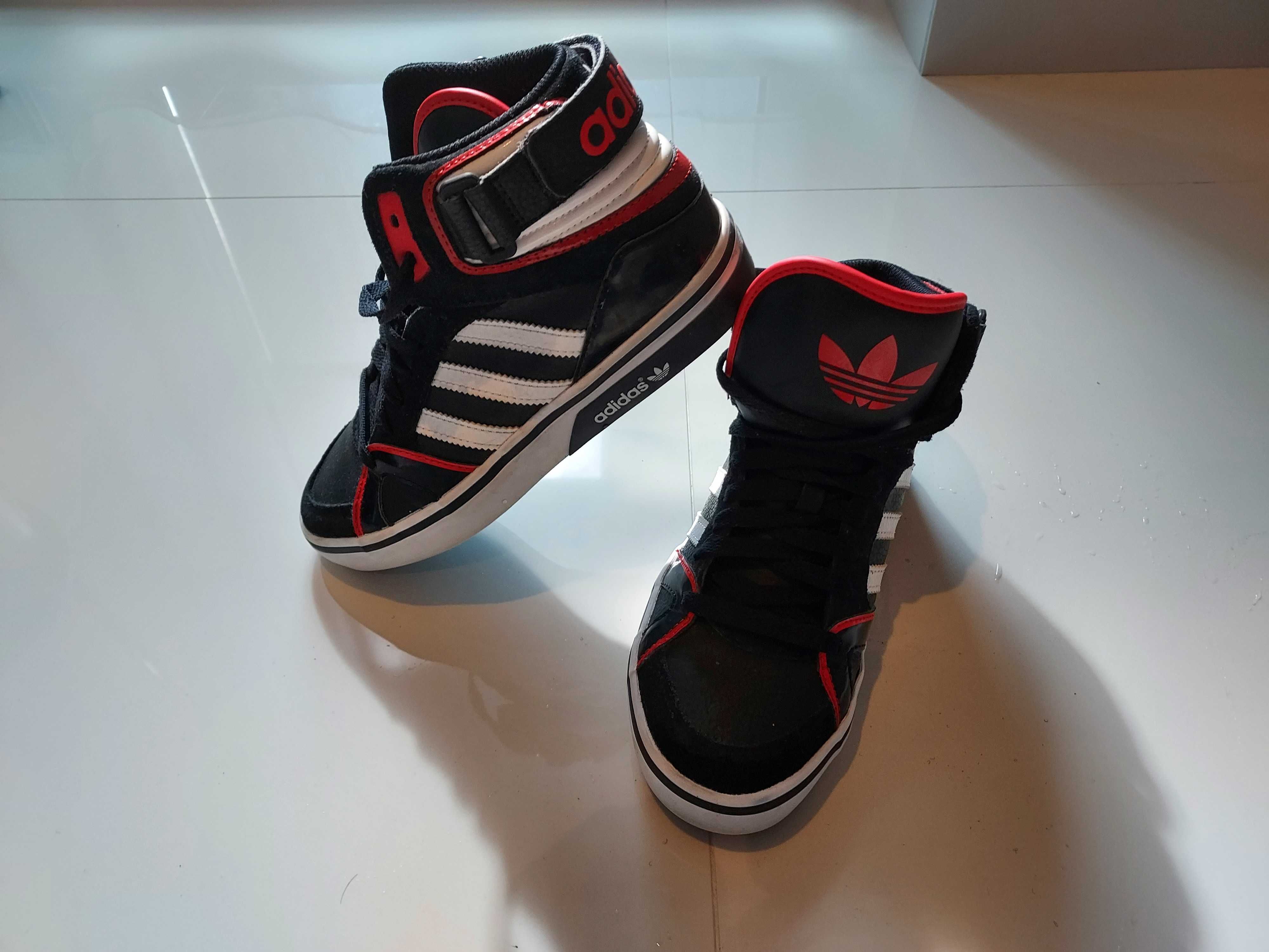 Sapatilhas bota cano alto Adidas Nogueira Frai o E Lama es