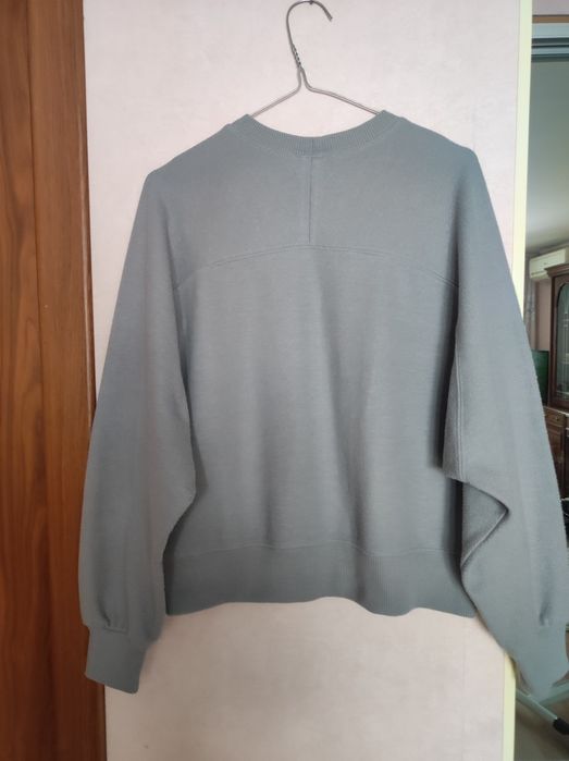 Свитшот оверсайз, 280 грн. Футболка Adidas,280 грн.