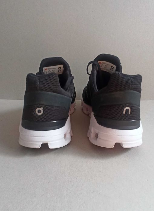 Męskie buty On Cloud Cloudswift roz.47 STAN 5+/6