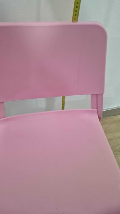 Cadeira colorida "Rosa"