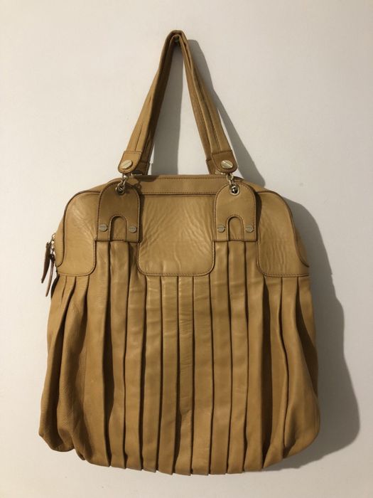 Кожаная сумка женская