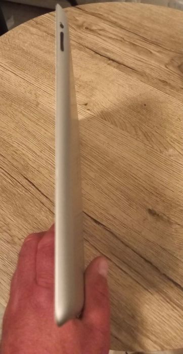 Apple iPad 4. generacji A1458 kondycja baterii 81%