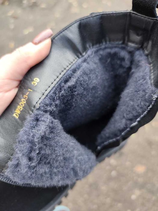 Натуральна замша/натуральне хутро. Класні черевики/челсі.Зима!