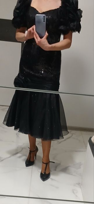 Sukienka czarna cekiny rozm 38