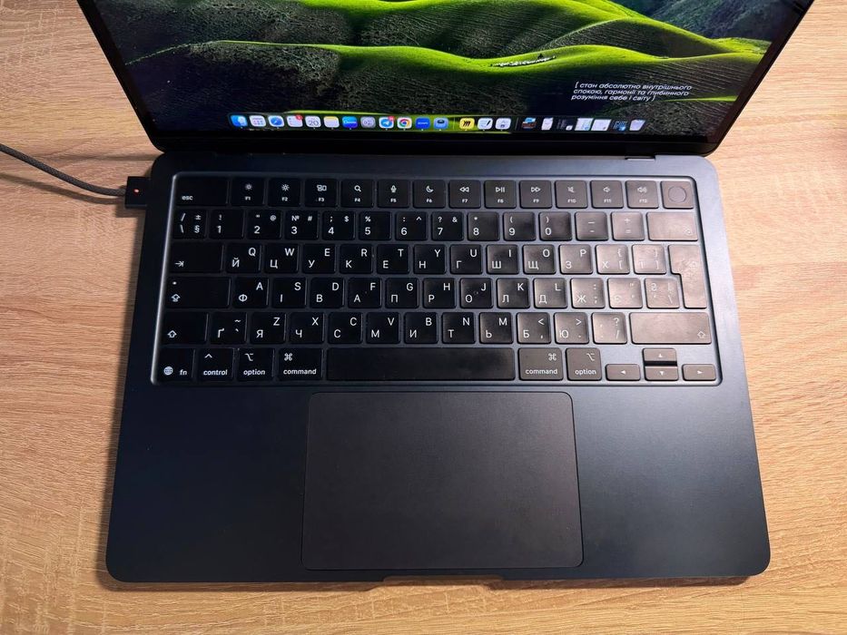 MacBook Air M4 (16/256 GB)