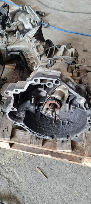 Caixa de velocidades manual AUDI A4 (8D2, B5)