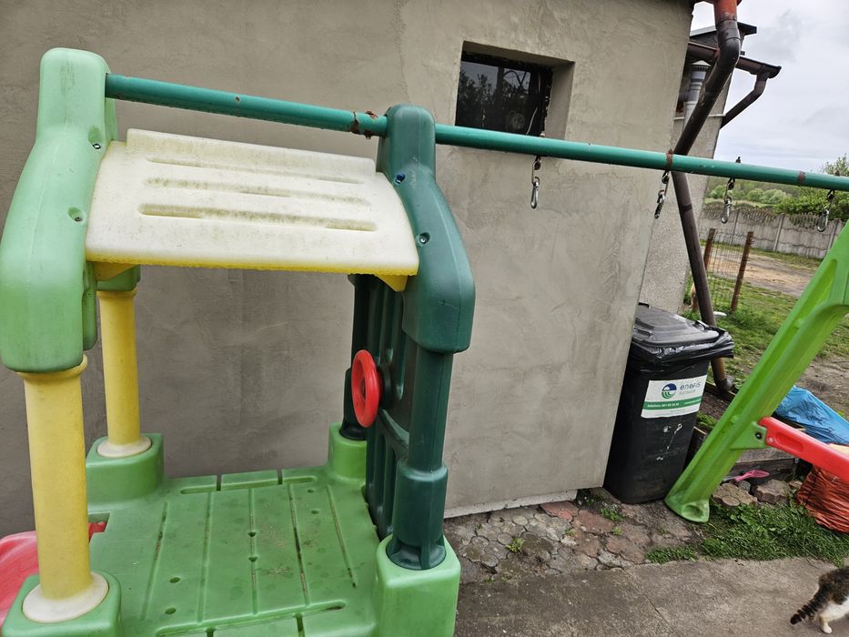 Plastikowy plac zabaw little tikes