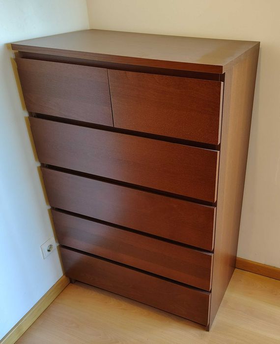 Quarto completo MALM + colchão — sinais de uso, bom preço