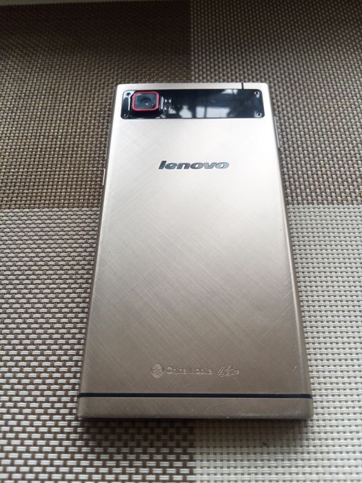 Lenovo K920 (Vibe Z2 pro) Golden.