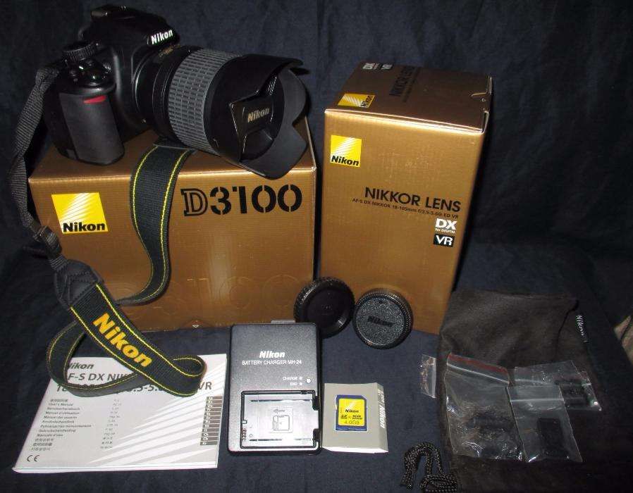 Máquina Fotográfica Digital SLR Nikon D3100 objectiva 18-105 mm
