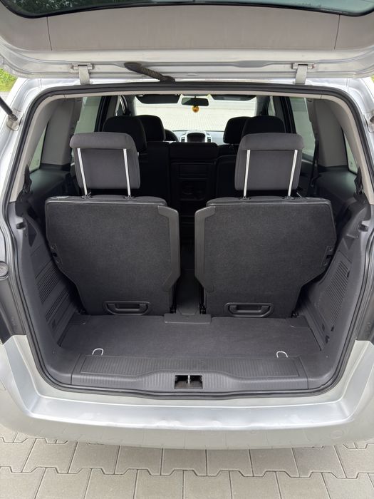 Opel Zafira 2010