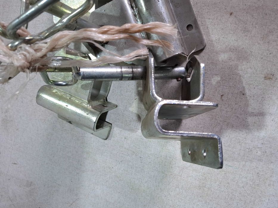 Zamek Zaczep Obejma Zacisk Wzmocniony