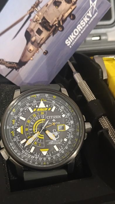 Męski Zegarek Citizen PROMASTER Sikorsky Nighthawk BJ7004-43H Etui BOX