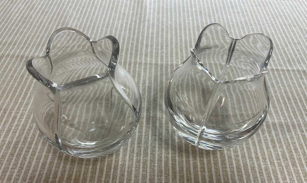 Jarras elegantes para colocar flores ou pedrinhas de cor