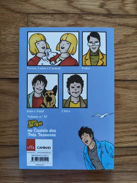 Livro "Uma Aventura"