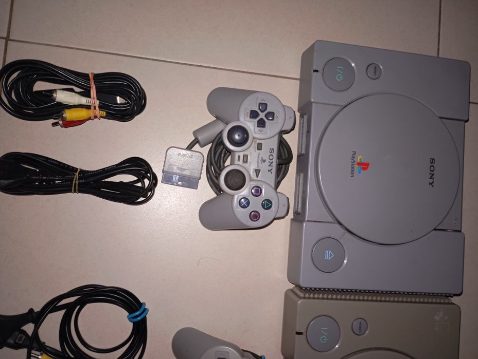 Ps1 Scph 7002 e Scph 9002